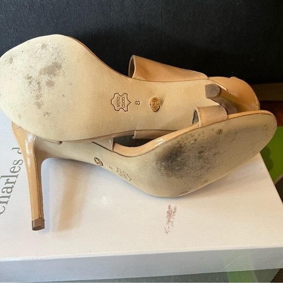 Charles by Charles David Icon Camel Patent Leather Criss Cross Strap Sandal Heel - Picture 5 of 7